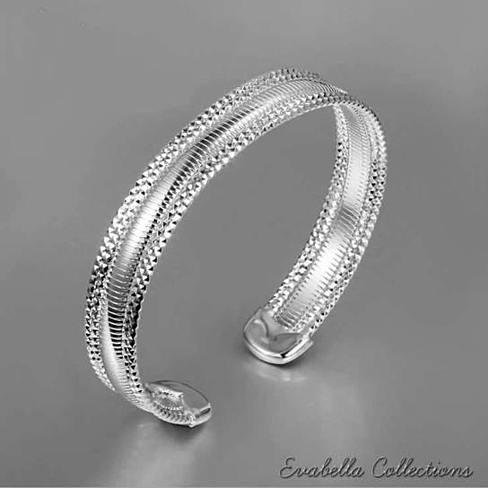 Princess of Nile - The Exotic Egyptian Cuff Bracelet