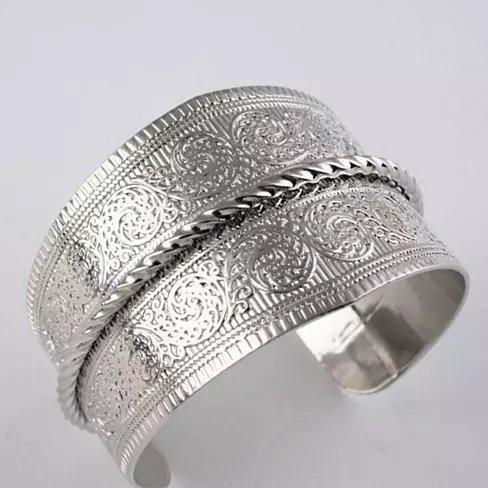 SURFINA Surf The Waves Silver Cuff Bracelet