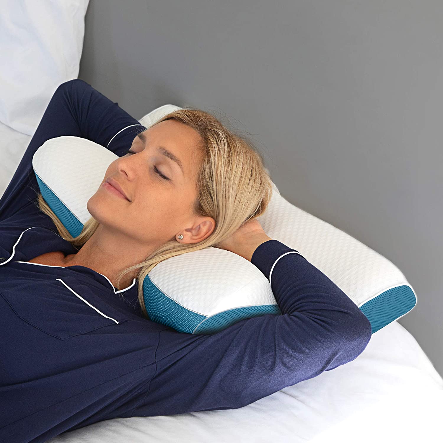 CushionCare CERVICAL MEMORY FOAM PILLOW